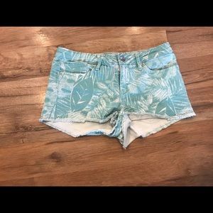 Cute Summery Chip & Pepper Shorts Size 26